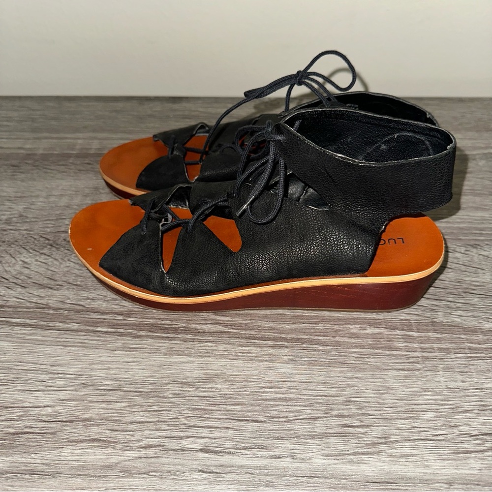 Lucky Brand Hipsta Black Sandals‎ - Picture 2 of 8